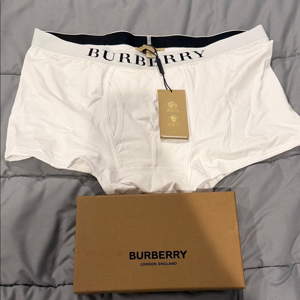 Burberry Men's White Boxer Briefs with Black Waistband